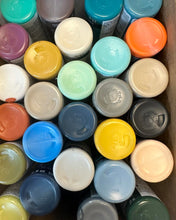 Load image into Gallery viewer, Online Paint and Brush Set