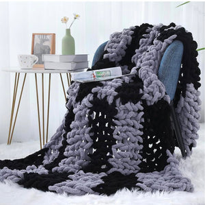 Fri March 14 11am "A Loop Up"  Chunky Blanket Workshop