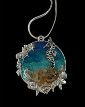 Load image into Gallery viewer, Friday May 23 2pm Uv Ocean Resin Pour Necklace
