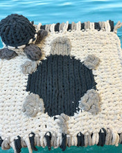 Load image into Gallery viewer, Sun July 27 11am Sea Turtle Chunky Yarn Pillow
