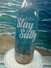 Load image into Gallery viewer, Sat Aug 23 11am Ocean Resin Pour Sea Turtle Lamp
