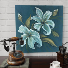 Load image into Gallery viewer, Sun Sept 28 11am Oversize Floral Workshop
