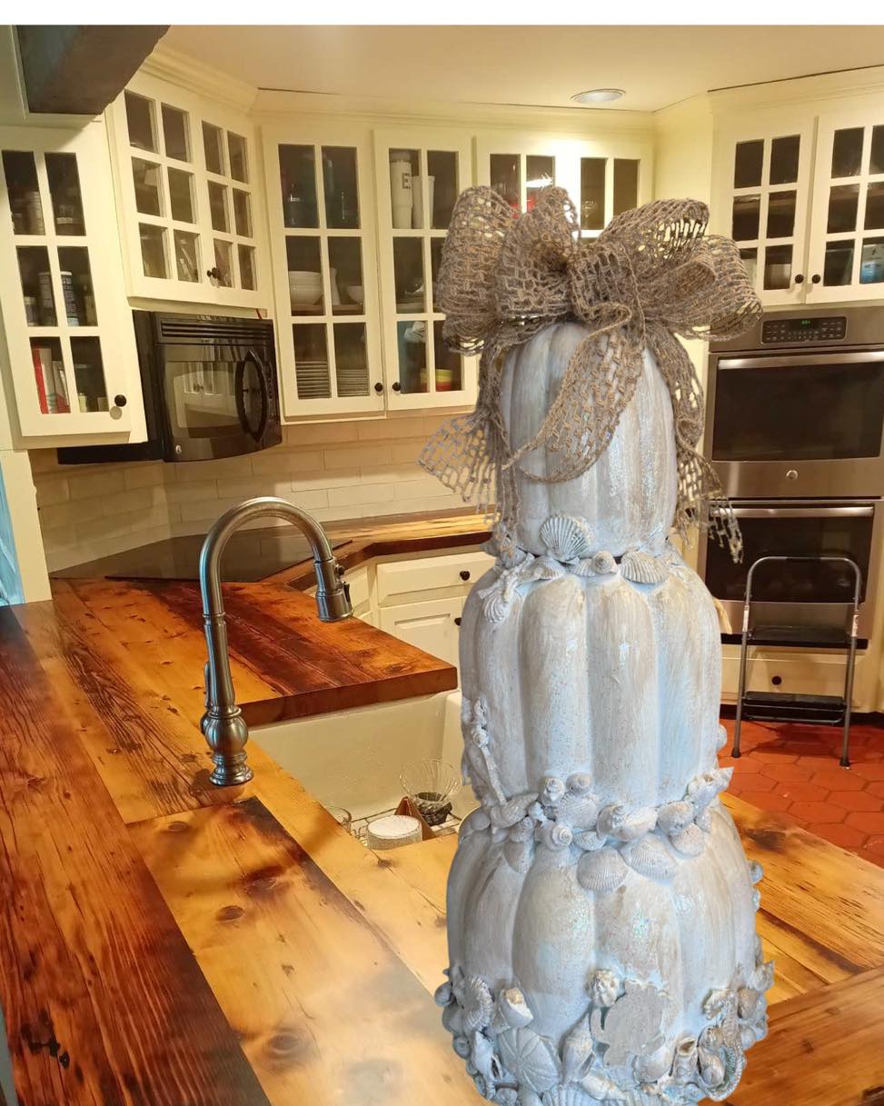 Sat Oct 18 11am  3ft Faux Carved Pumpkin/Snowman Workshop