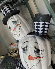 Load image into Gallery viewer, Sun Nov 23 11am Whimsical Winter Wonders: The Topsy Turvy Snowman Workshop

