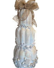 Load image into Gallery viewer, Sat Oct 18 11am  3ft Faux Carved Pumpkin/Snowman Workshop
