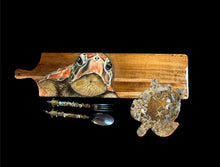 Load image into Gallery viewer, Thur Nov 13 11am 3 Foot Sea Turtle Resin Table Scape Workshop
