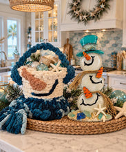 Load image into Gallery viewer, Friday Oct 30 11am The Loopy Snowman Basket Workshop
